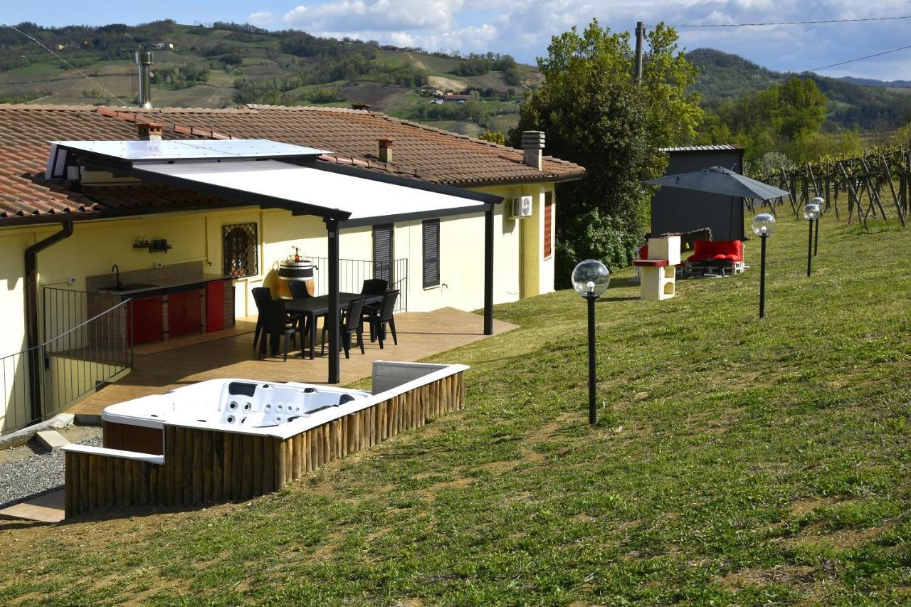 Casavacanzedezza Montecalvo Versiggia Exterior foto