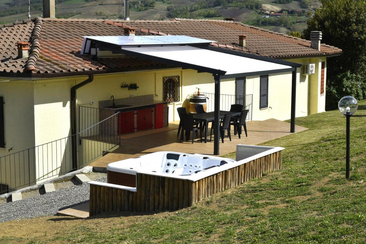 Casavacanzedezza Montecalvo Versiggia Exterior foto