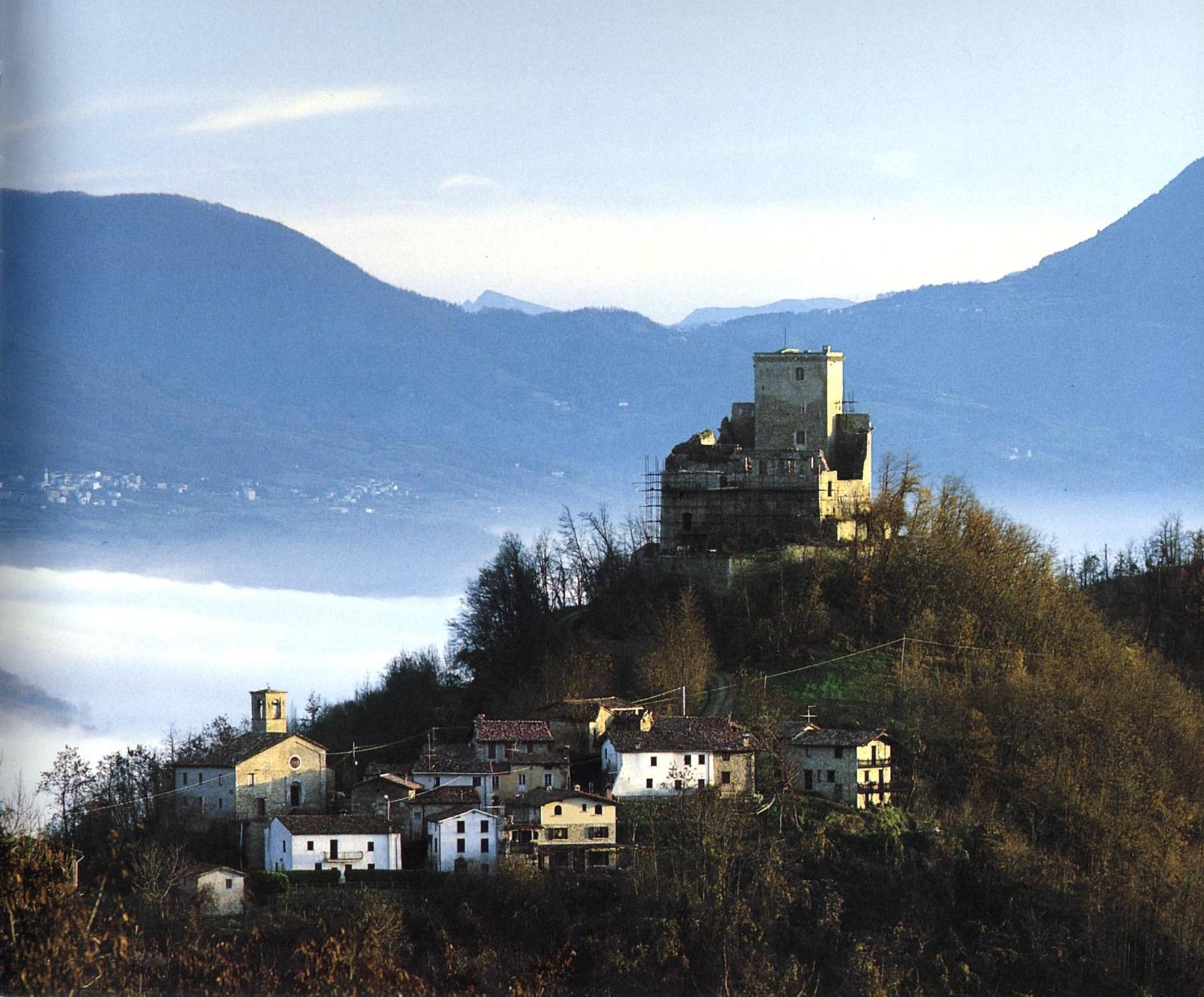 Casavacanzedezza Montecalvo Versiggia Exterior foto